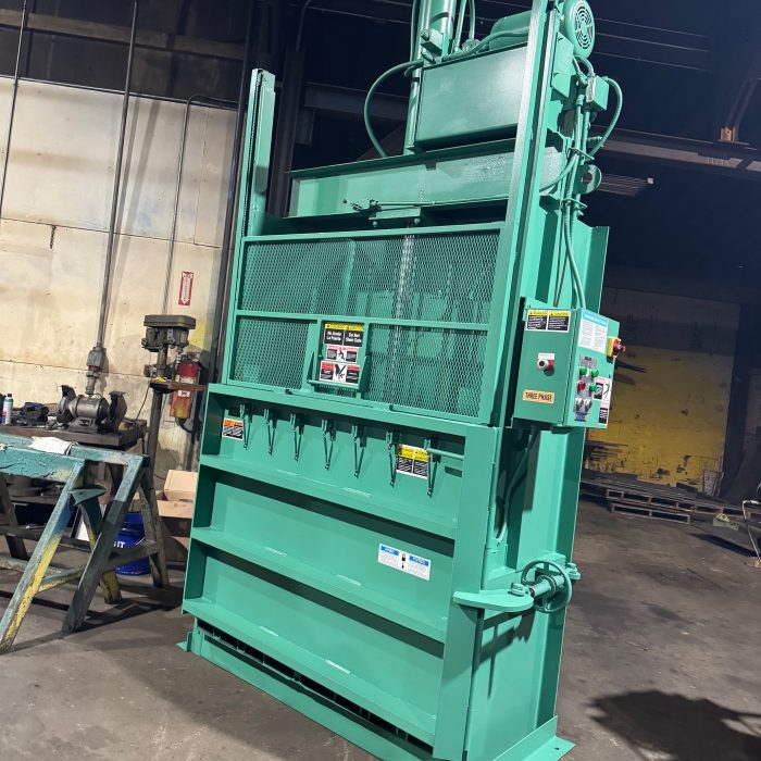 Harris-Selco V5-HD Vertical Baler