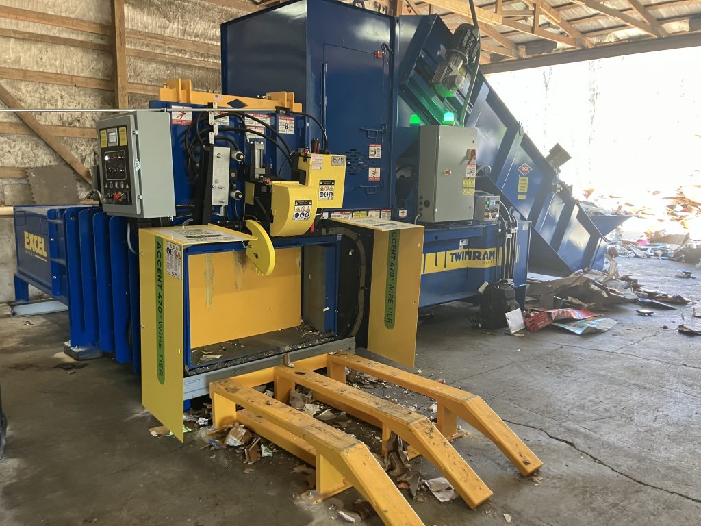 excel 2r63d two ram baler installed excel 2r63 baler install excel 2r63 baler for sale