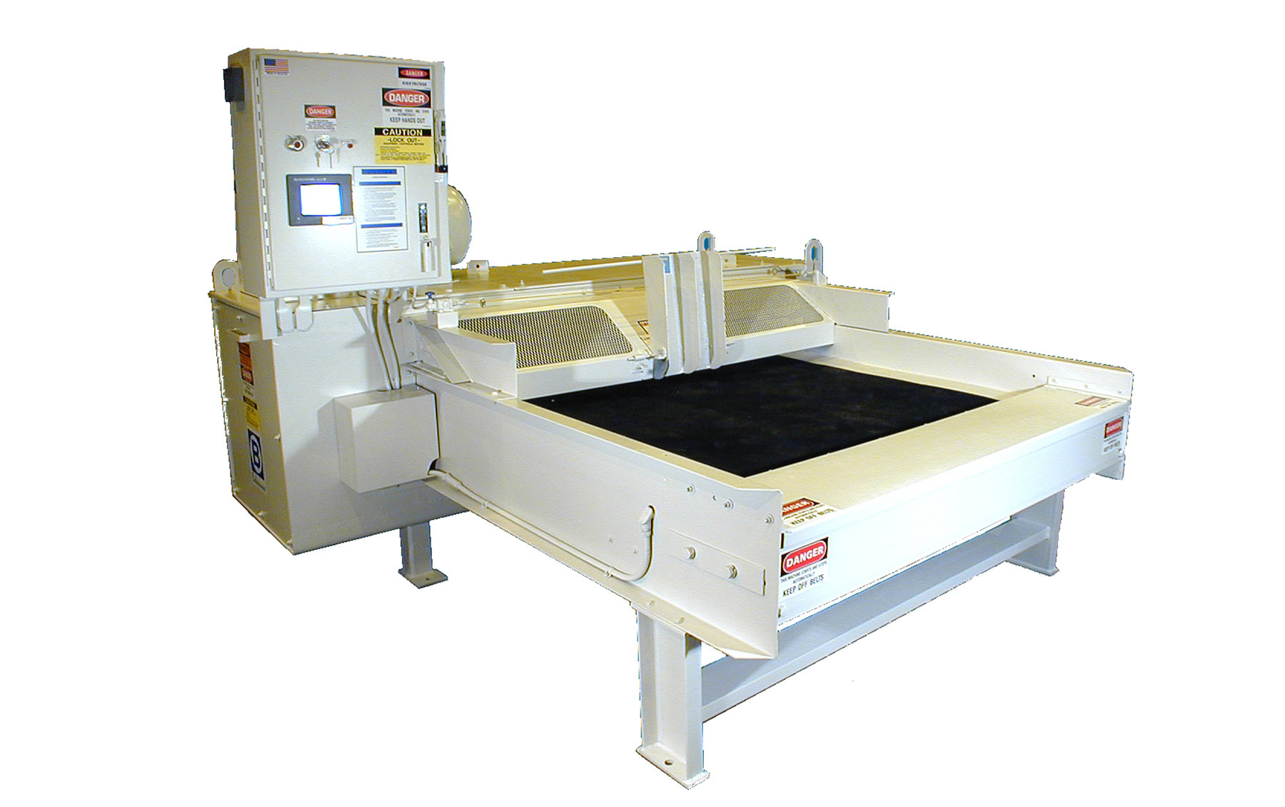 Low RPM industrial shredder for box plant corrugated scrap volume reduction and product destruction