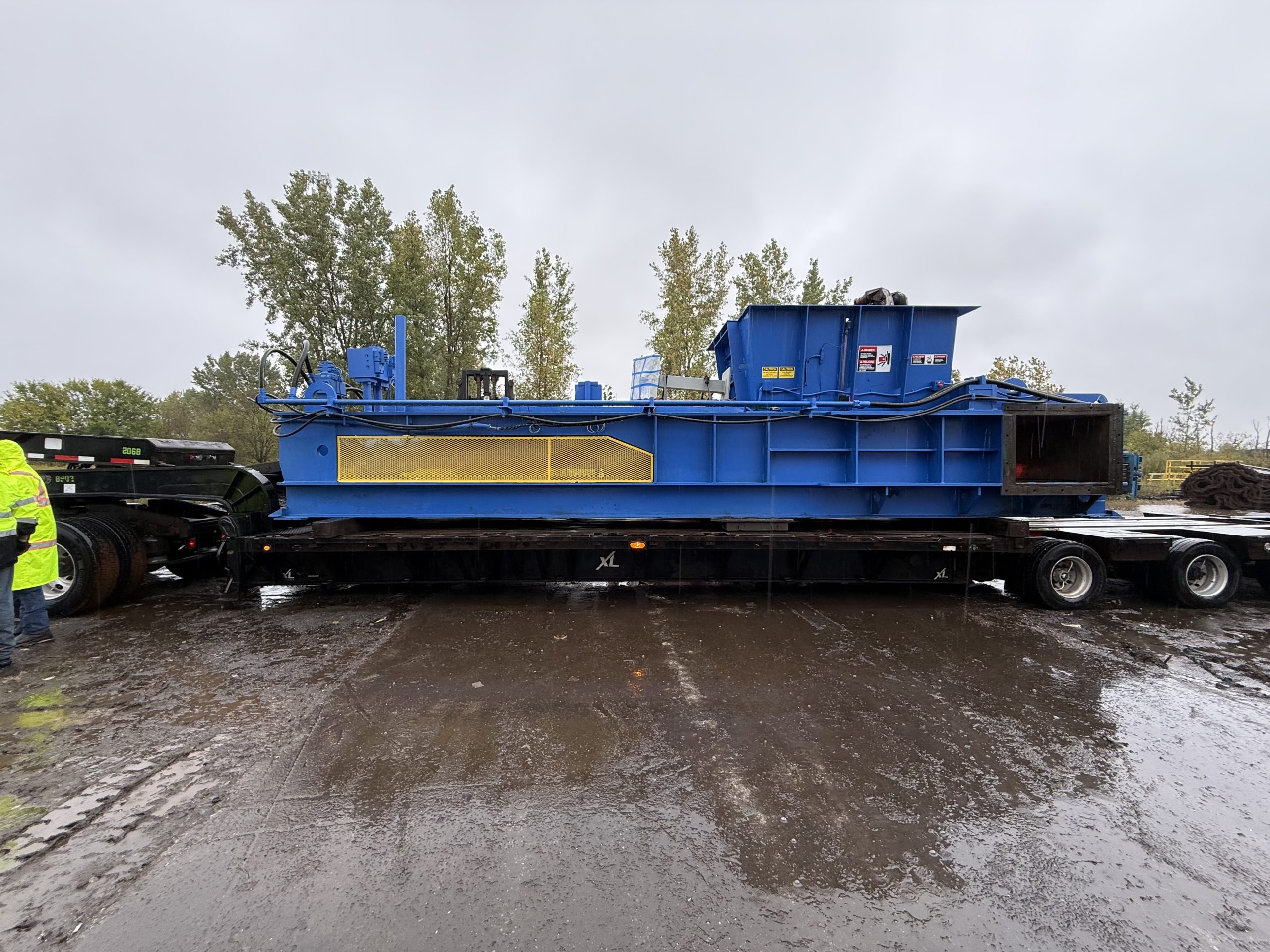 IBC two ram baler by hms international baler by HMS