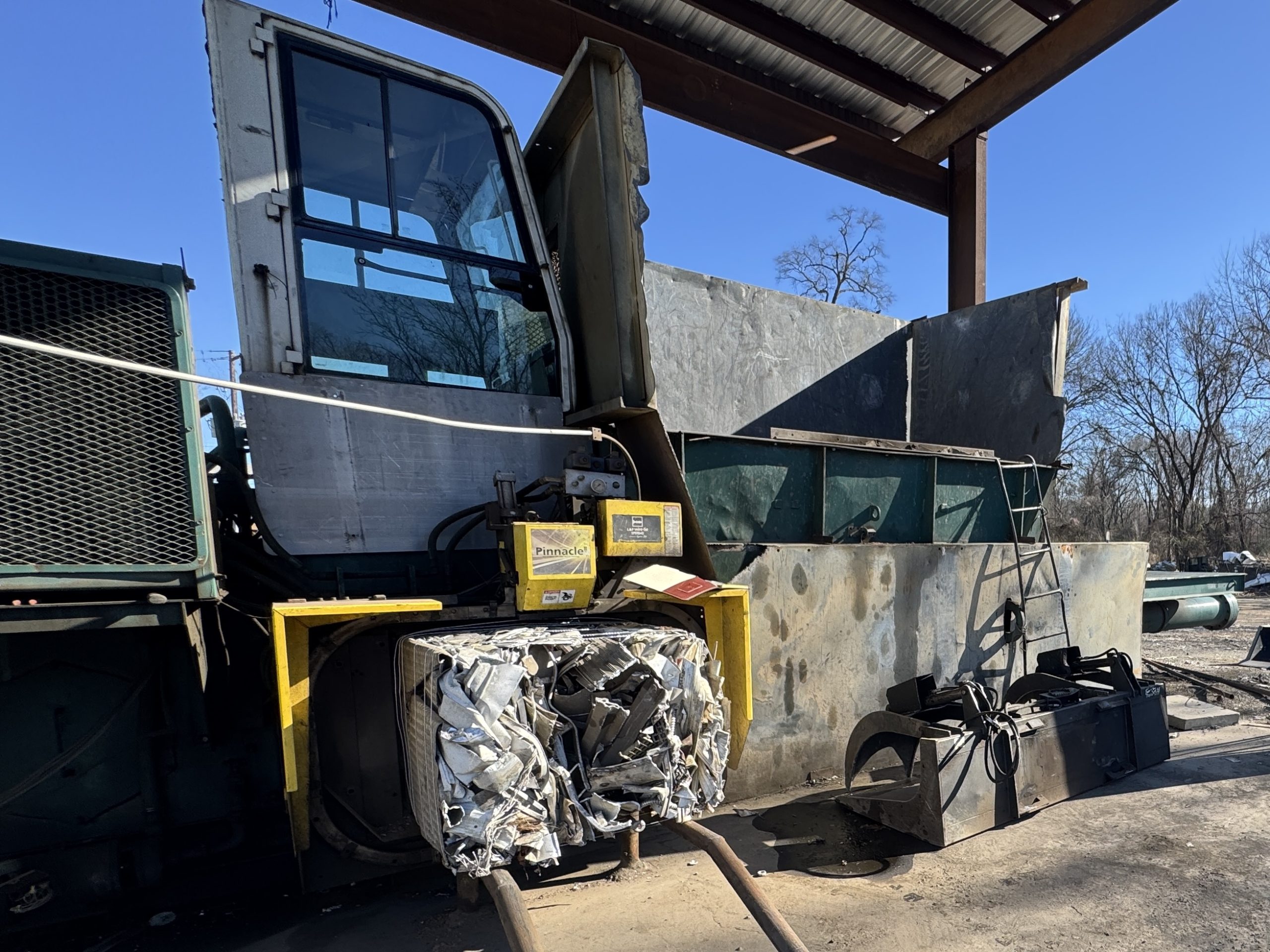 Finished aluminum scrap bale